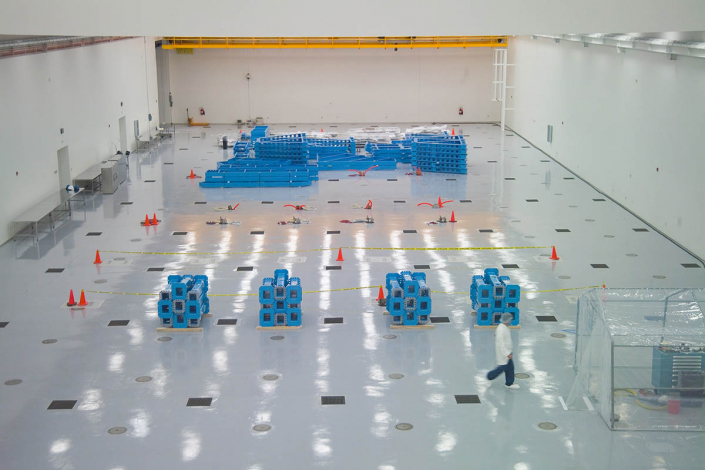 Laser Bay