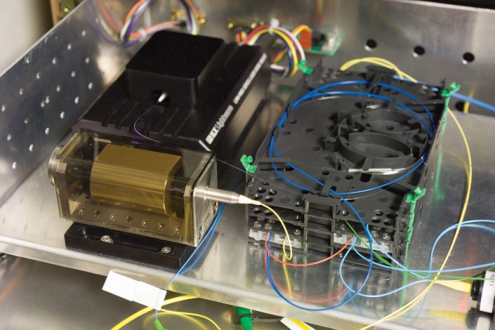High-Gain Fiber Amplifier